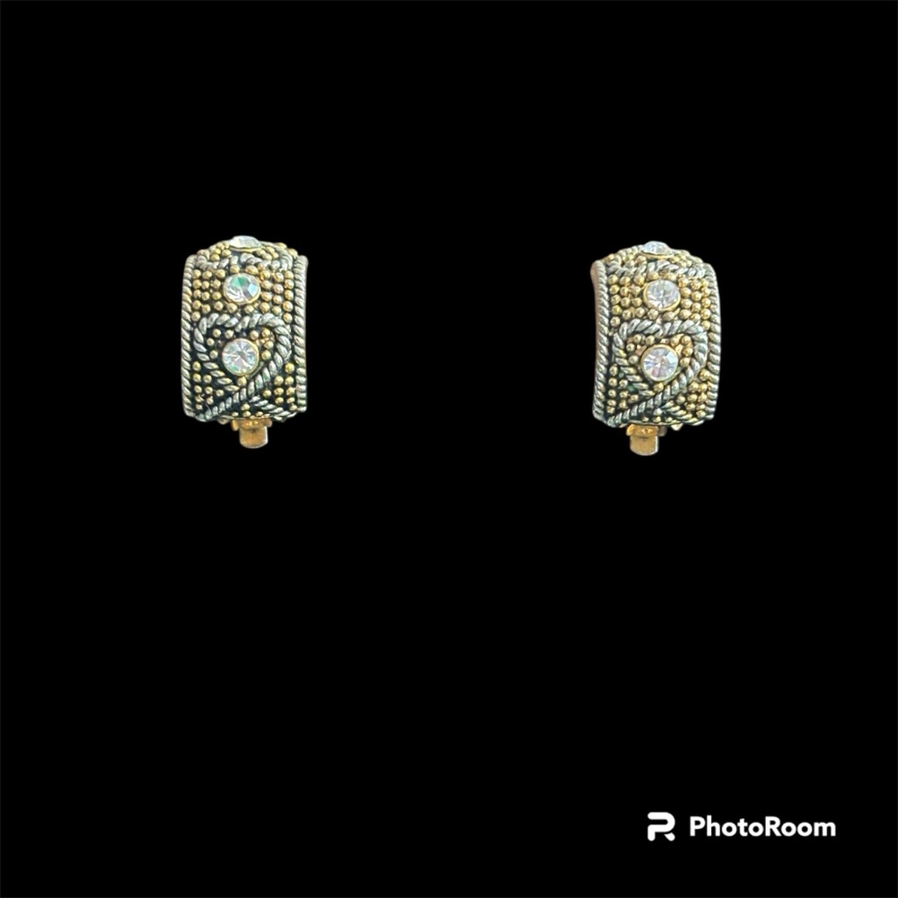 Vintage Elegant Gold and Silver Tones Clip-On  Earrings Rope Hearts